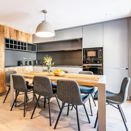 Herzog Argentiere - By Emerald Шале Шамоні