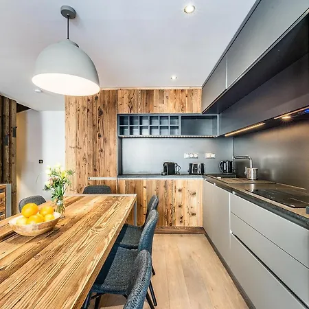 Herzog Argentiere - By Emerald * Chamonix